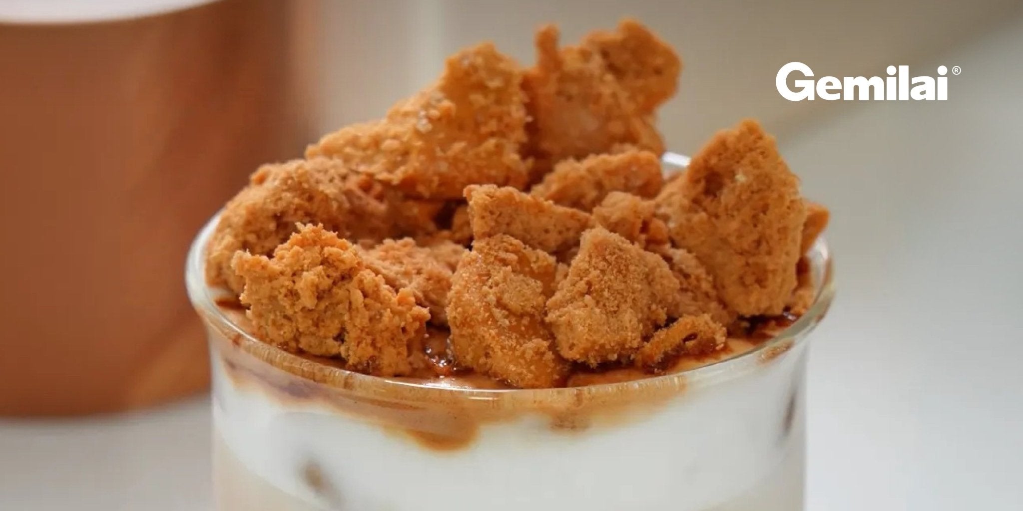 Caramello Latte: Iced, Crunchy, and Irresistibly Sweet - Gemilai