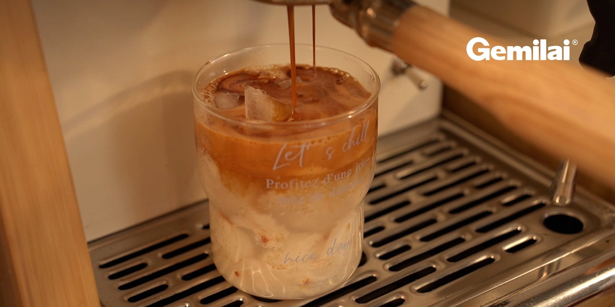 Lychee Sparkling Americano: A Tropical Twist with a Bold Kick - Gemilai