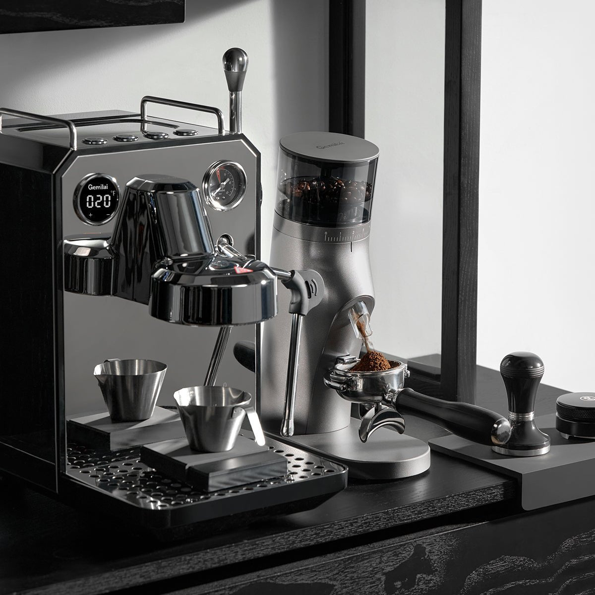 #color_Metallic Silver