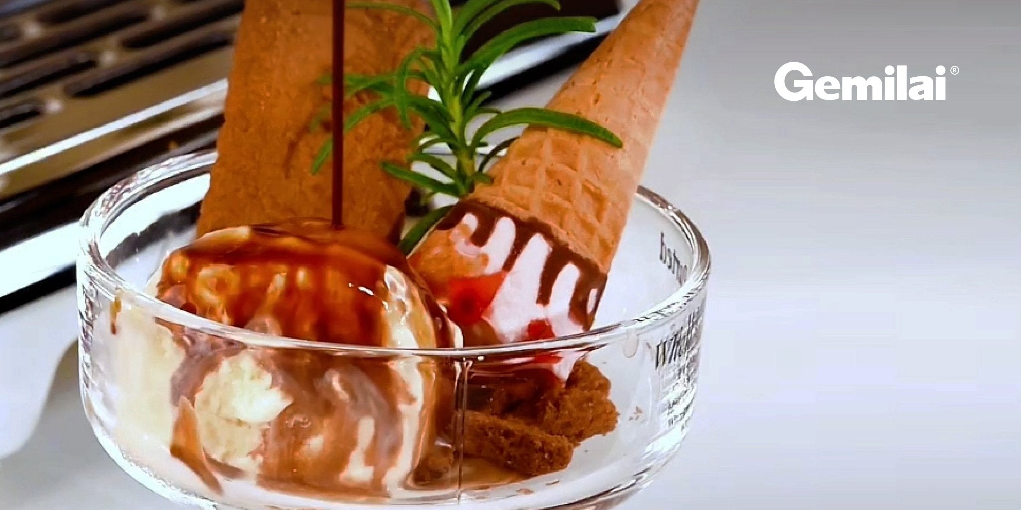 Affogato: Dessert and Coffee in One Irresistible Cup - Gemilai